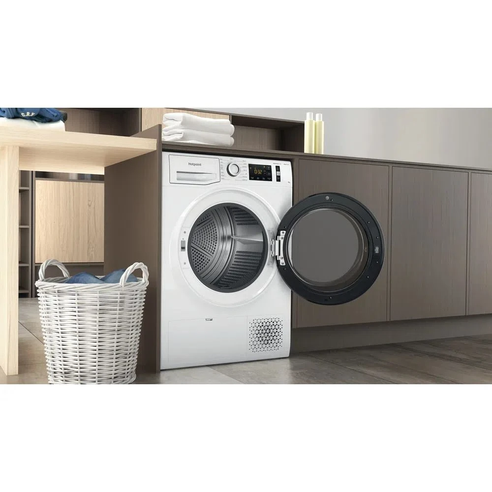 Hotpoint NTM1192XBUK, 9KG, Heat Pump Tumble Dryer, White - Image 4