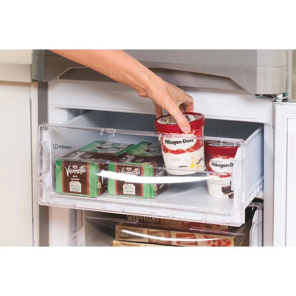 Indesit IBD5517S1, 174 X 55cm, 50/50 Fridge Freezer, Silver - Image 11