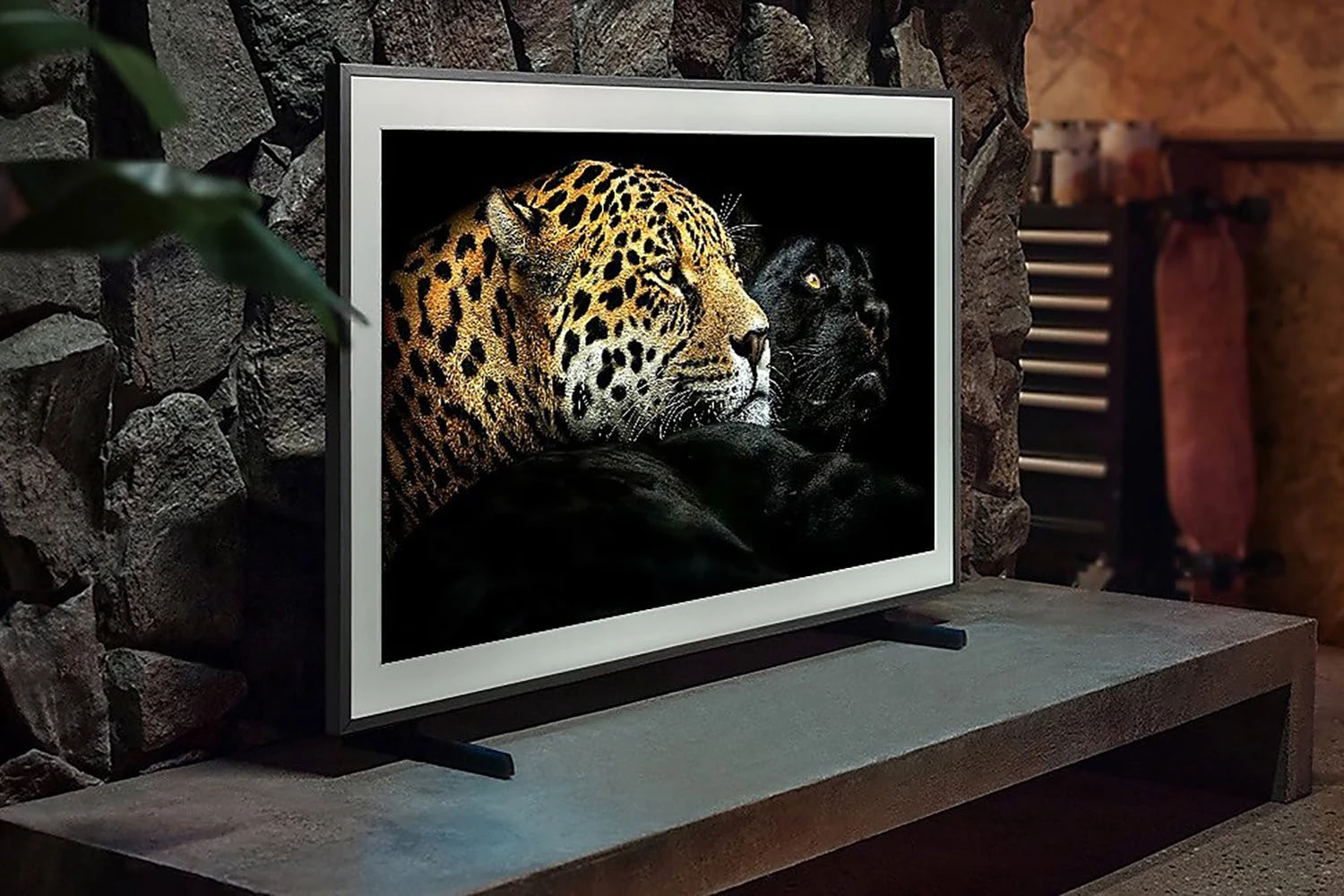 Samsung The Frame QE32LS03CBUXXU, 32", Smart QLED TV (2023) - Image 7