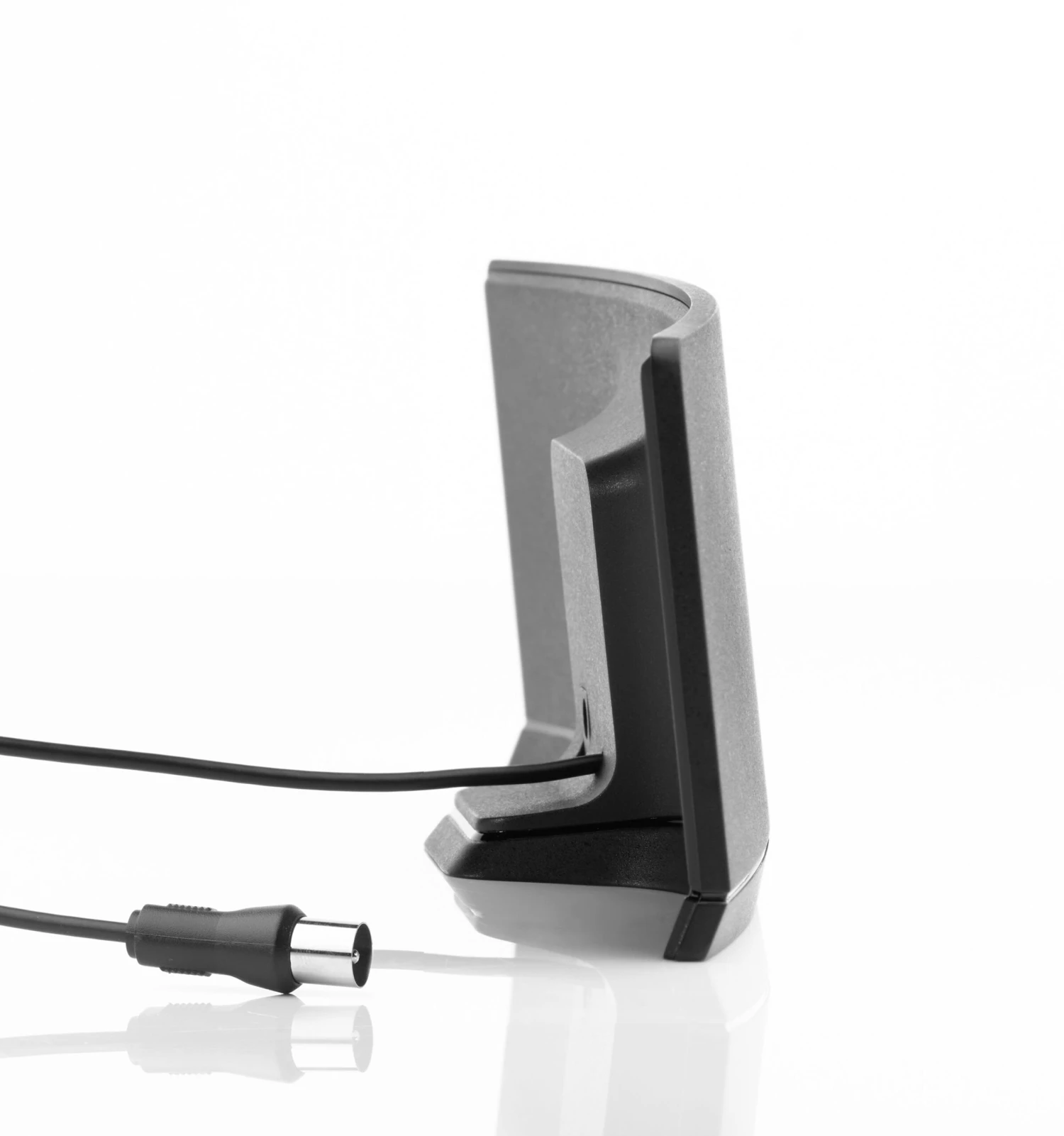 One For All SV9430, Amplified Indoor TV Aerial 25KM, Black - Image 3